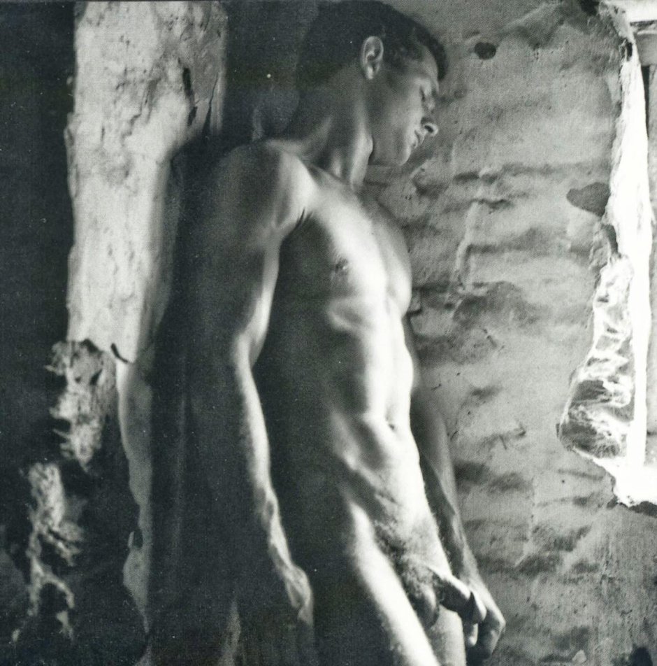 Erotic photos of men