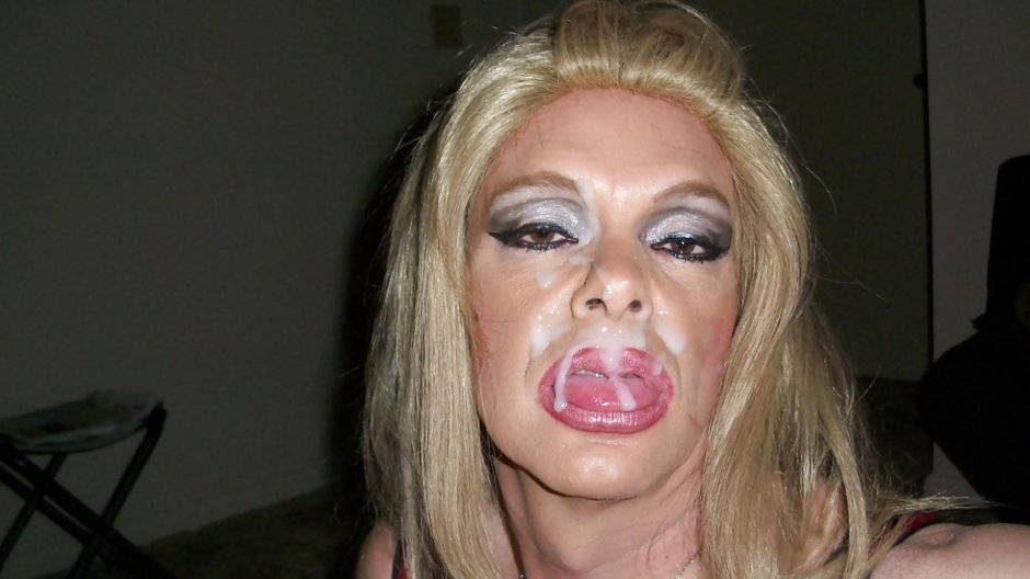Crossdresser Cumshots on the face