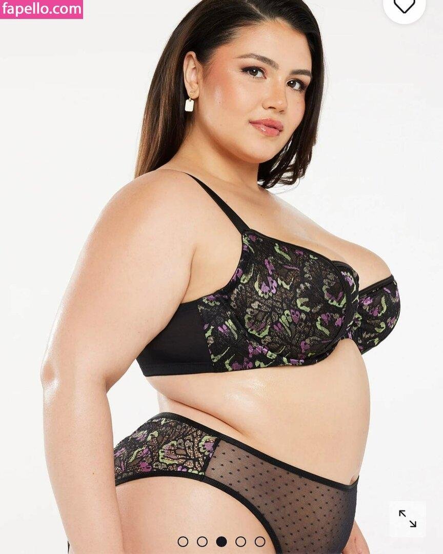 Rachelanastacia sexy