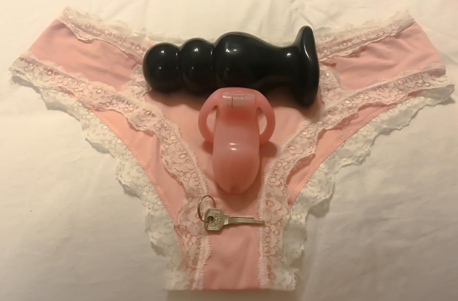 Sissy loyalty belt in panties