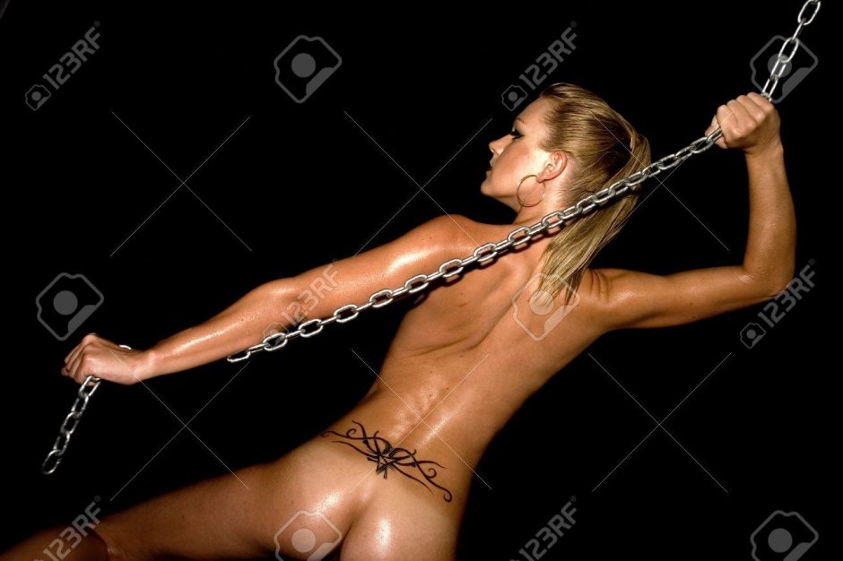 Photo shoots naked narkiss chain