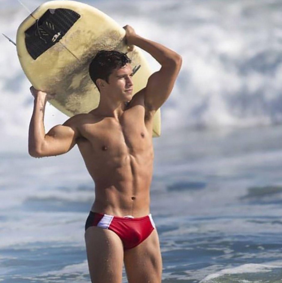 Naked Javier Gutierres