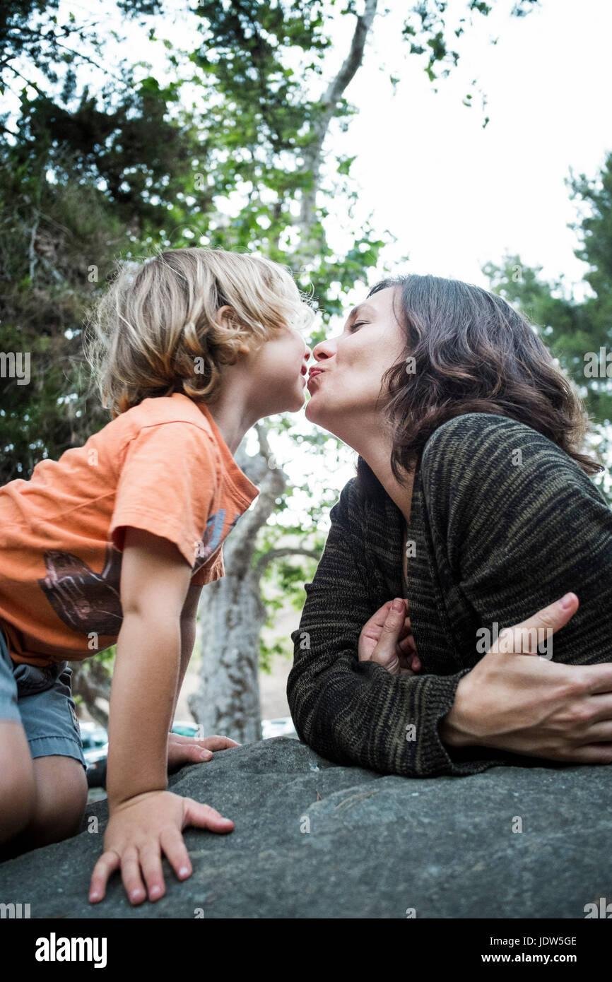 Mediciped Kiss Mother